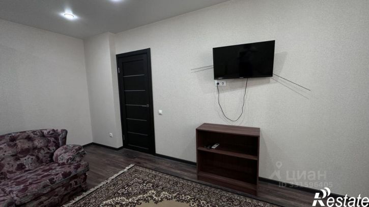 1-комн квартира улица Валерия Вишневецкого, 13 к8,  д. 13 к8