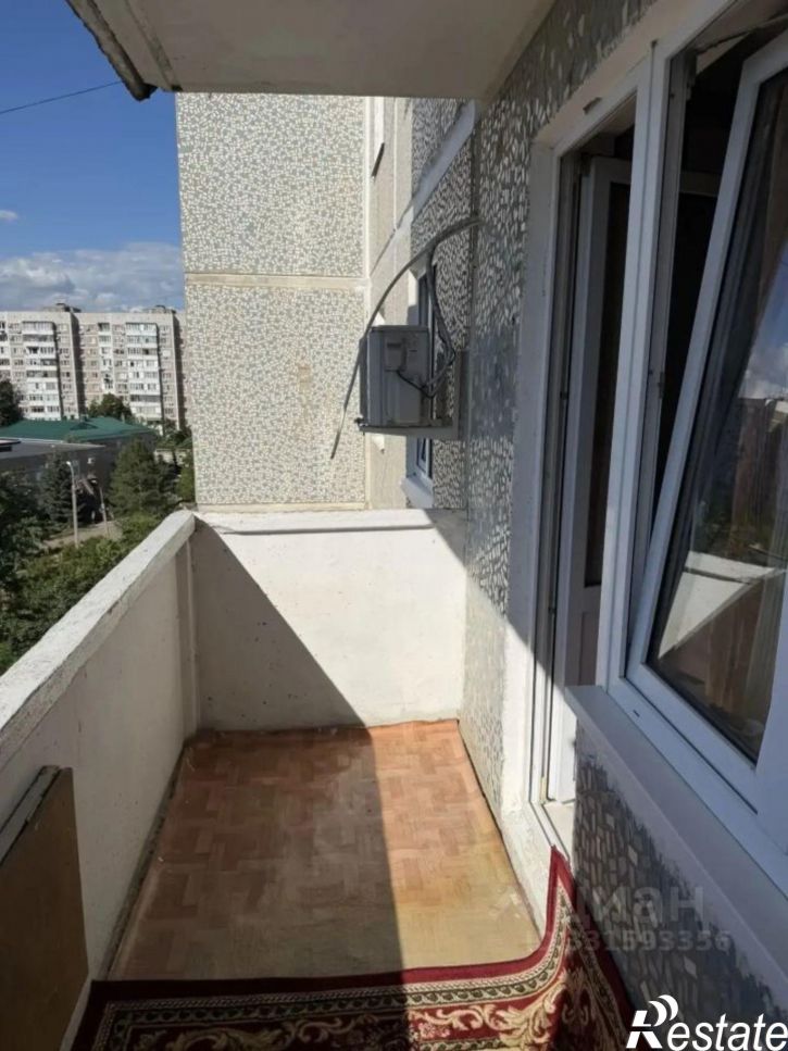 3-комн квартира проспект Чекистов, 21,  д. 21