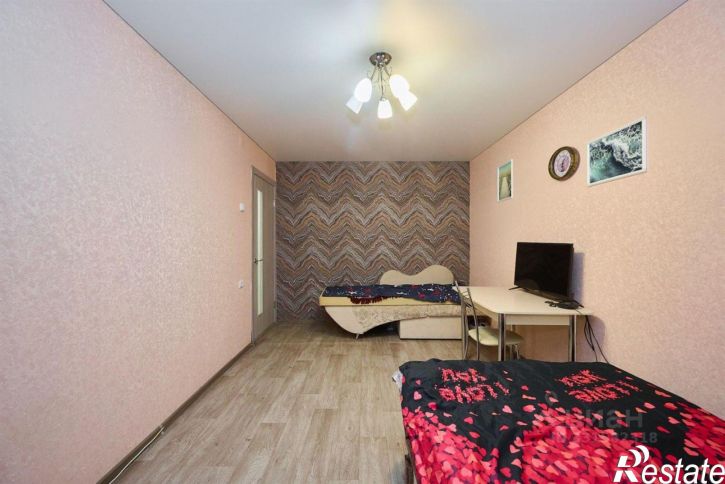 2-комн квартира Уральская улица, 200,  д. 200