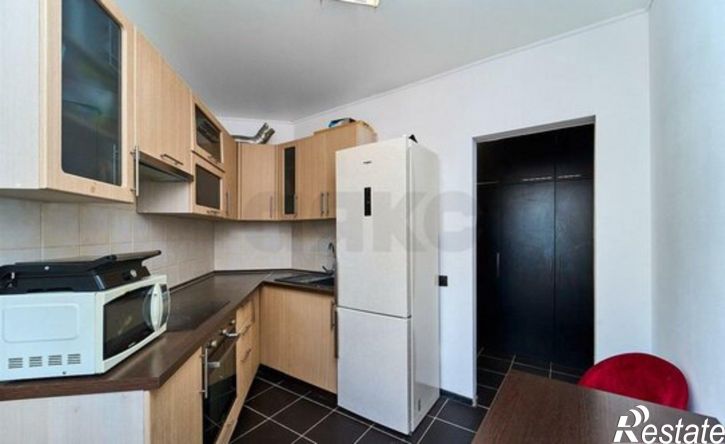 1-комн квартира ул им. Есенина, 108/6Б,  д. 108/6Б