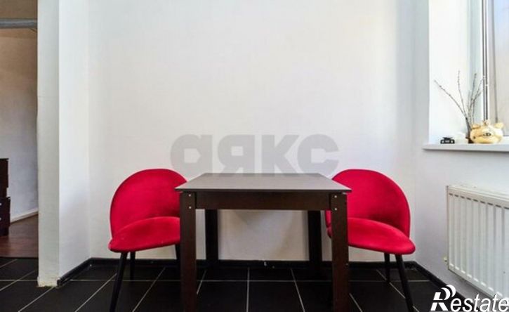 1-комн квартира ул им. Есенина, 108/6Б,  д. 108/6Б