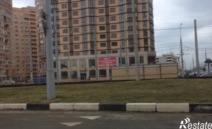 4-комн квартира улица 70 лет Октября, 1,  д. 1