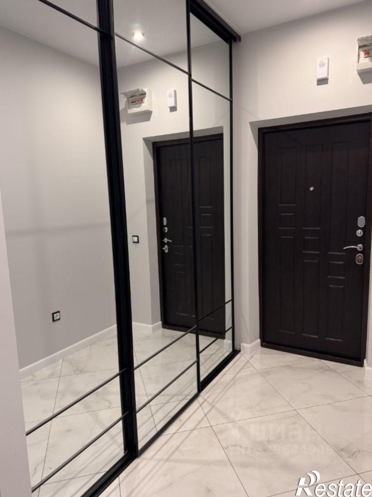3-комн квартира ул им. генерала Корнилова, 10 1,  д. 10 1,  к. 1