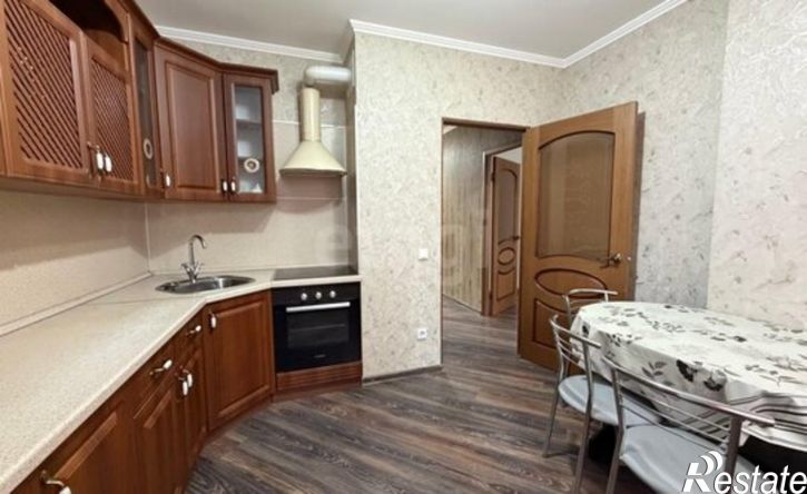 2-комн квартира ул Героев-Разведчиков, 10,  д. 10