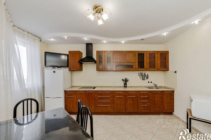 1-комн квартира ул им. Космонавта Гагарина, 232,  д. 232