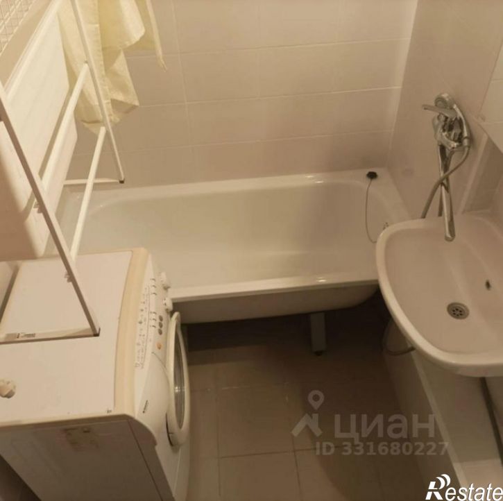 1-комн квартира ул им. Снесарева, 17,  д. 17