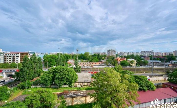 3-комн квартира ул им. Вишняковой, 51,  д. 51