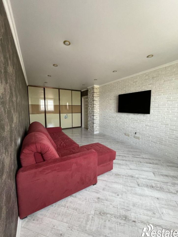 2-комн квартира ул Кореновская, 2 1,  д. 2 1,  к. 1