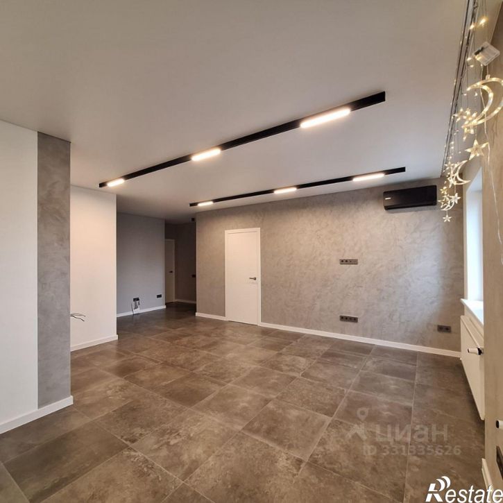 3-комн квартира ул Конгрессная, 19,  д. 19