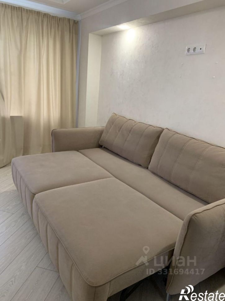 2-комн квартира ул им. Космонавта Гагарина, 93,  д. 93
