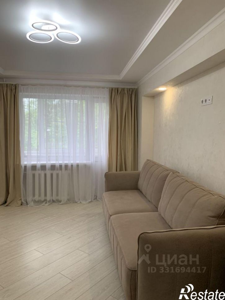 2-комн квартира ул им. Космонавта Гагарина, 93,  д. 93