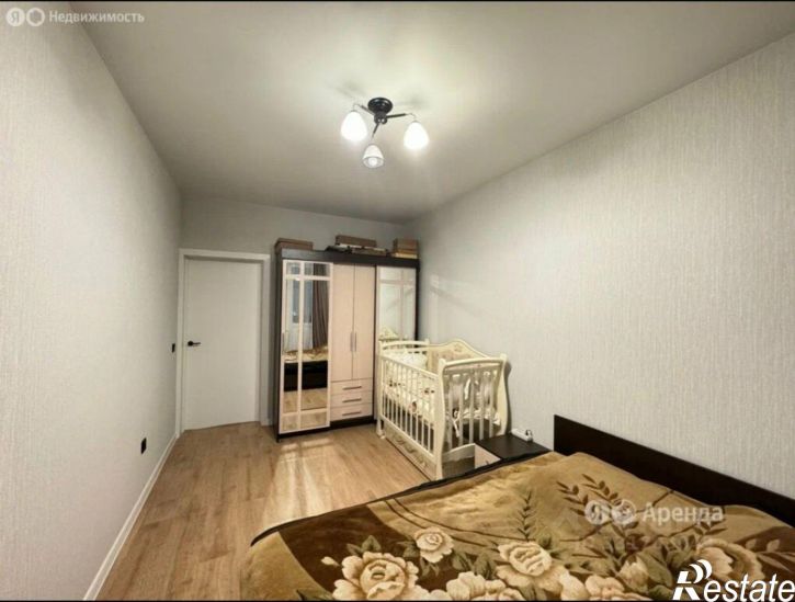 2-комн квартира улица Лётчика Позднякова, 2к17