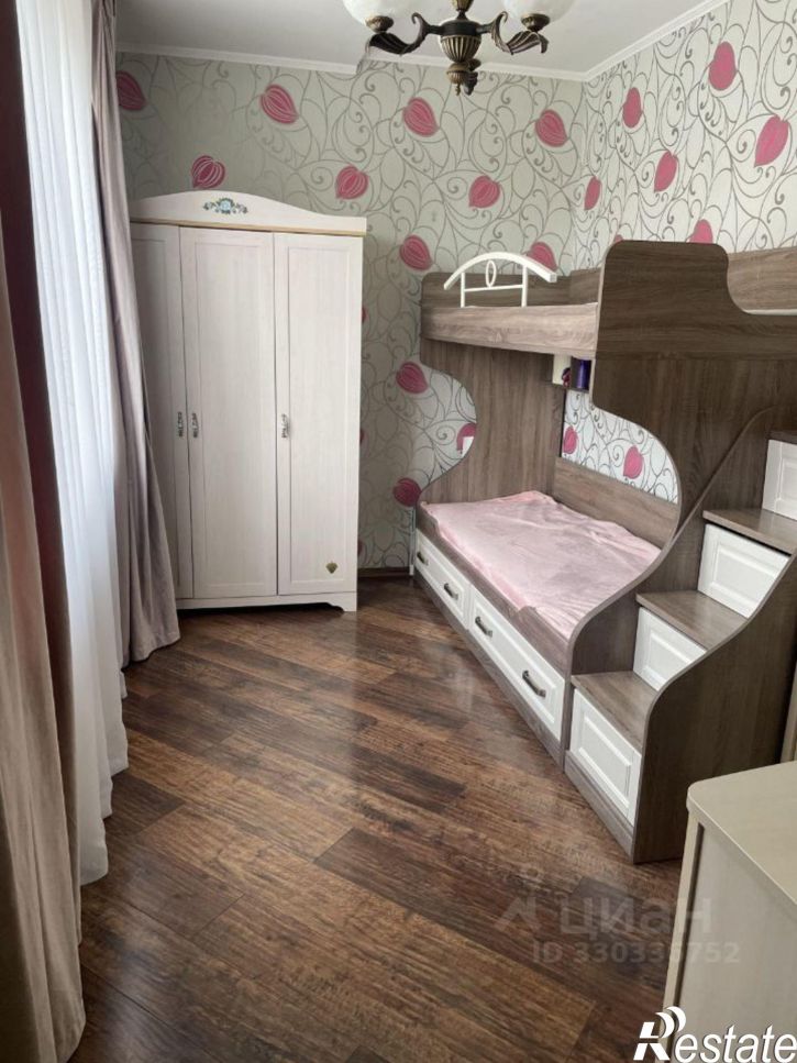 3-комн квартира ул Колхозная, 17,  д. 17