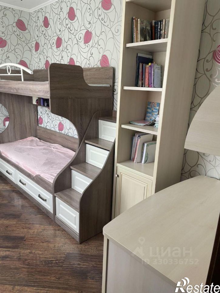 3-комн квартира ул Колхозная, 17,  д. 17