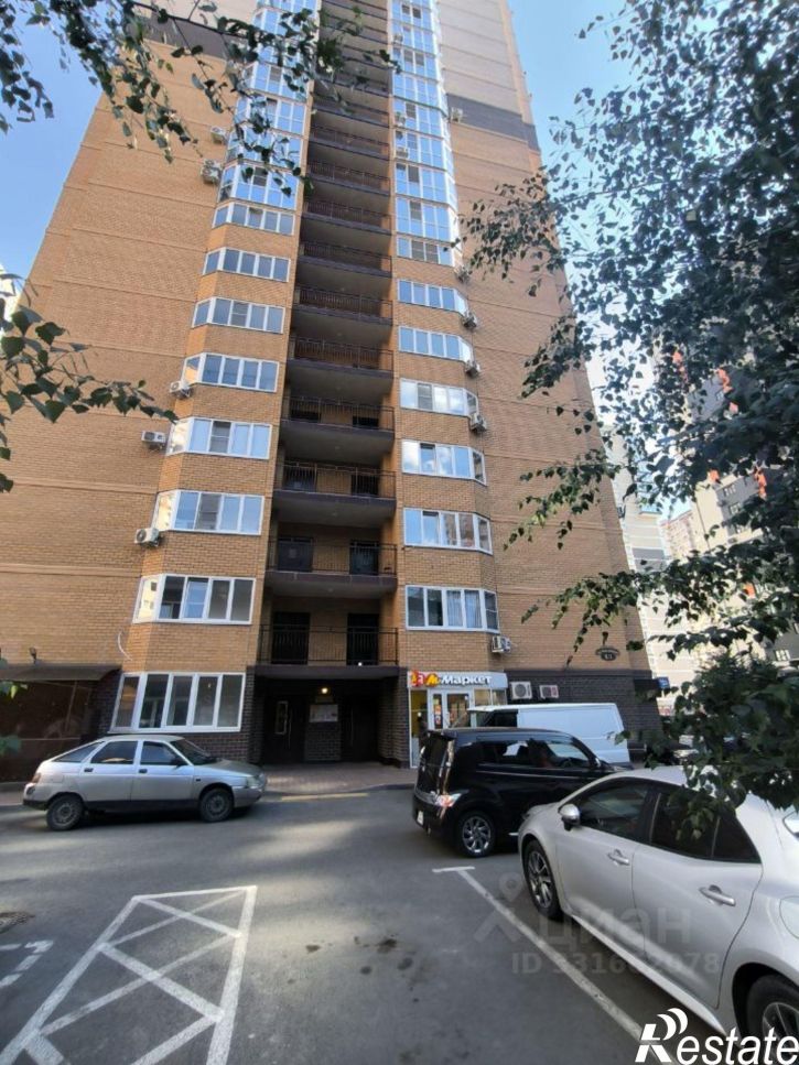 1-комн квартира ул им. Героя Георгия Бочарникова, 8/1,  д. 8/1