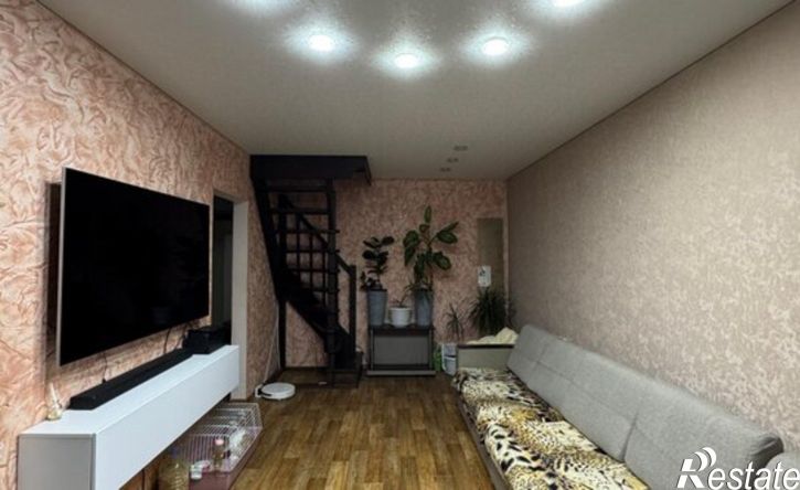 3-комн квартира ул Агрохимическая, 112/2,  д. 112/2