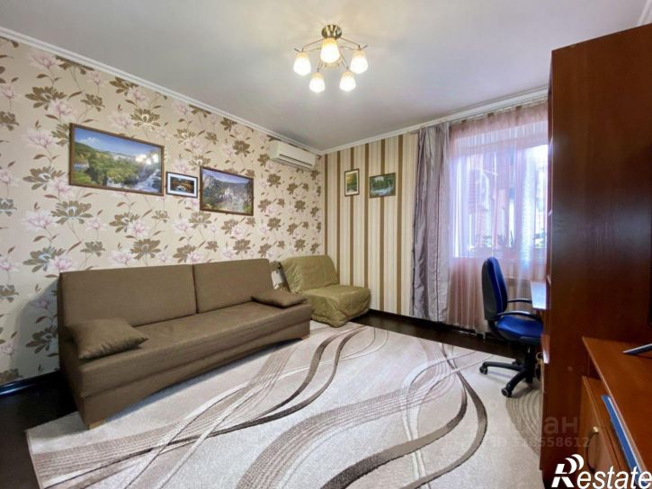 4-комн квартира ул Вологодская, 26,  д. 26