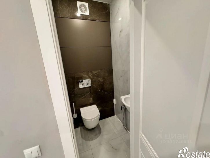 2-комн квартира ул Конгрессная, 33 1,  д. 33 1,  к. 1