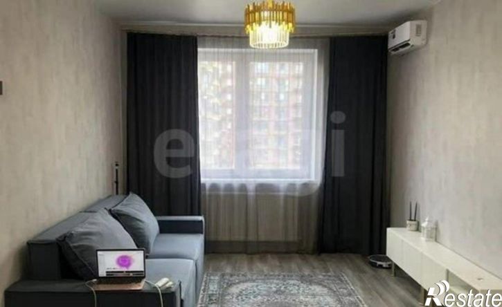 3-комн квартира ул им. генерала Корнилова, 10 1,  д. 10 1,  к. 1