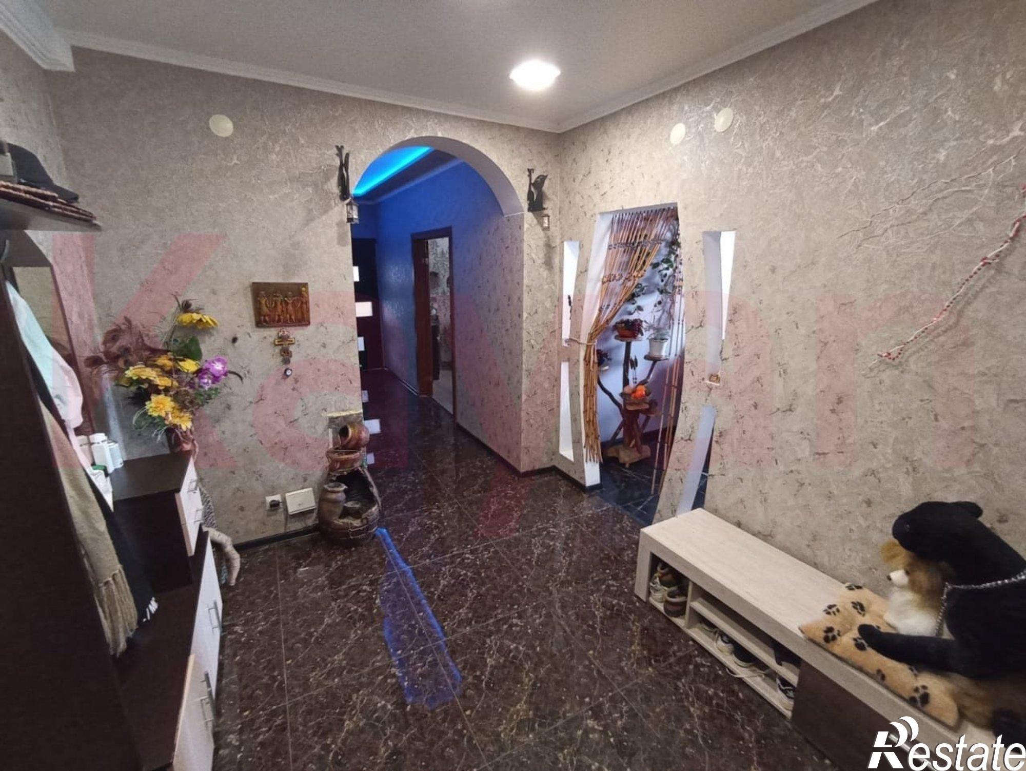 Купить квартиру за 8 500 000 рублей на им. Александра Покрышкина ул.