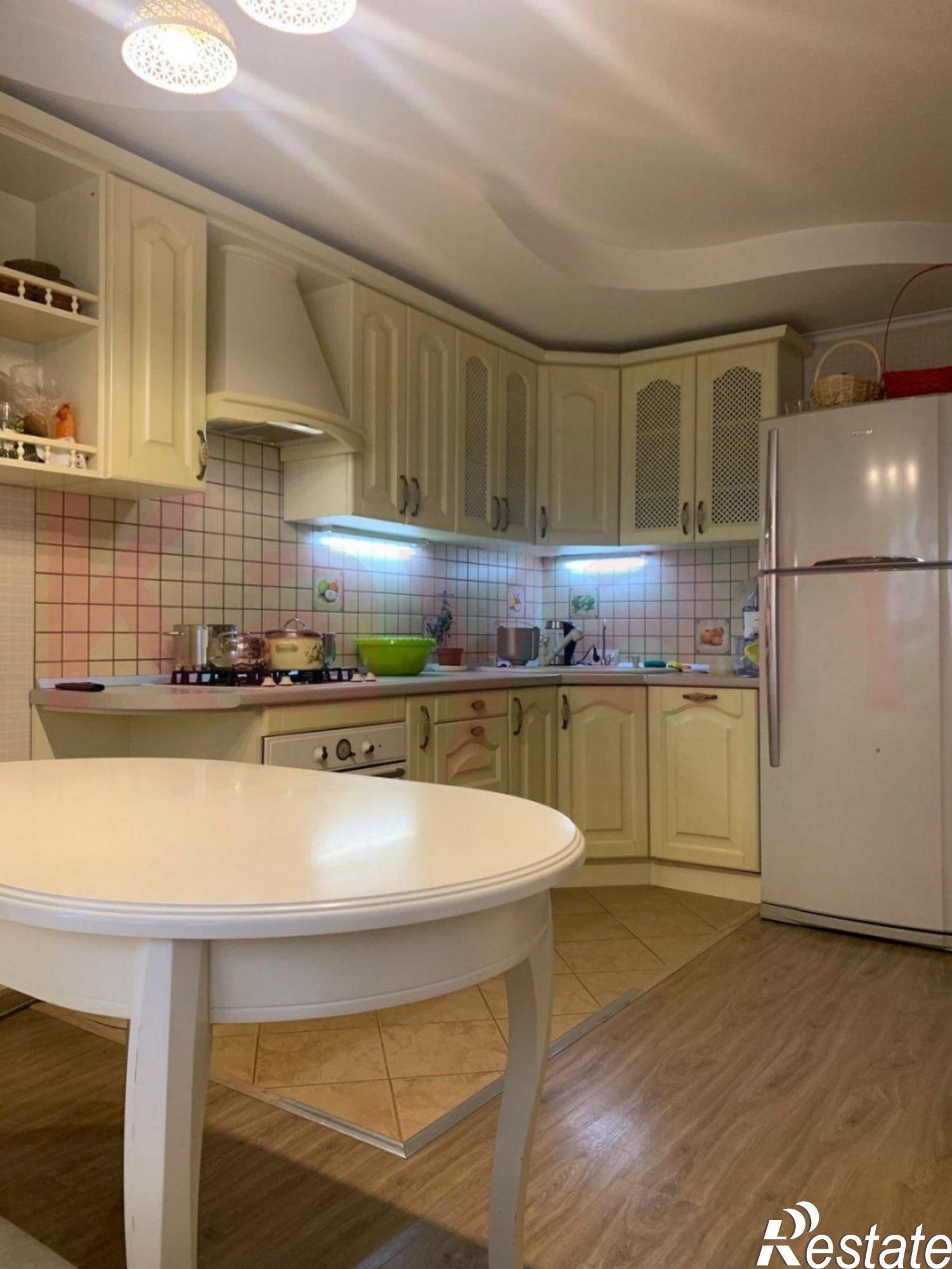 Купить квартиру за 11 450 000 рублей на Алтайская ул.