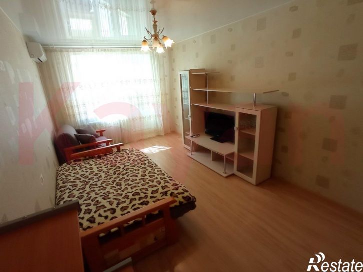 1-комн квартира Чекистов проспект