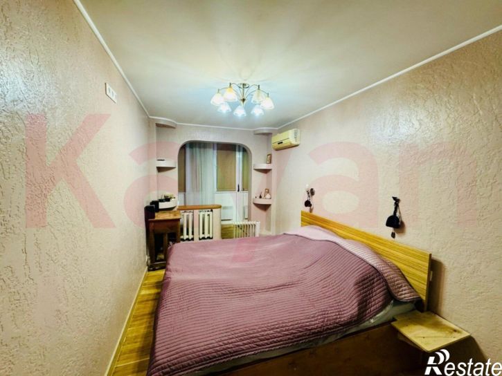 4-комн квартира Трудовой Славы ул.