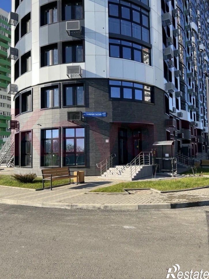 3-комн квартира им. Валерия Гассия ул.