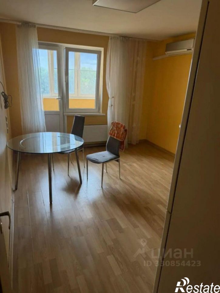 2-комн квартира ул Киевская, 1,  д. 1