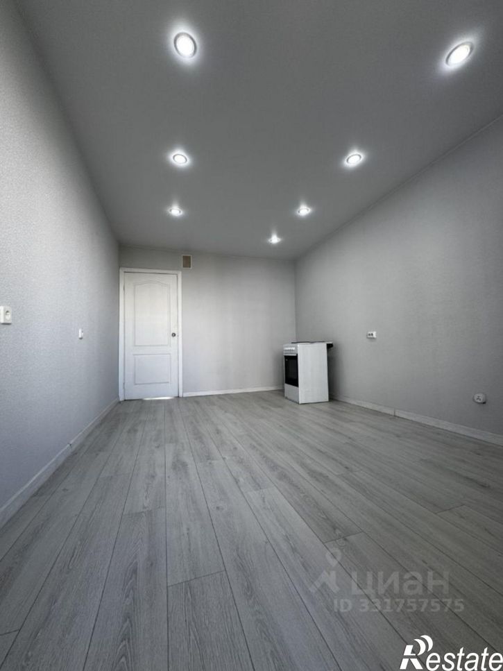 2-комн квартира ул им. Котлярова Н.С., 17,  д. 17