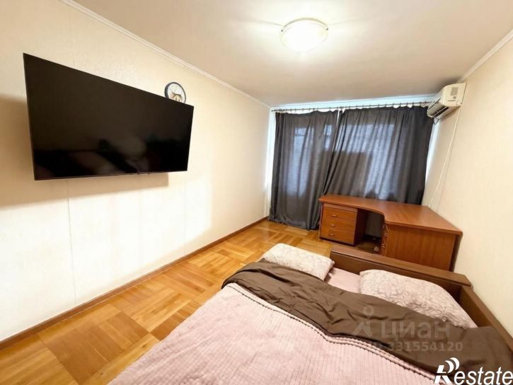 1-комн квартира ул Новгородская, 13,  д. 13