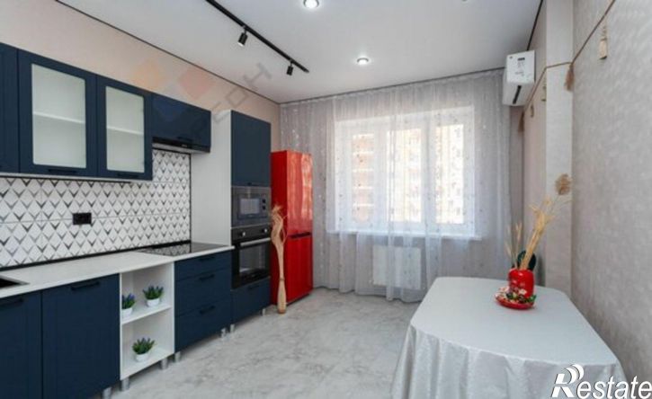 2-комн квартира ул им. Героя Яцкова И.В., 19,  д. 19