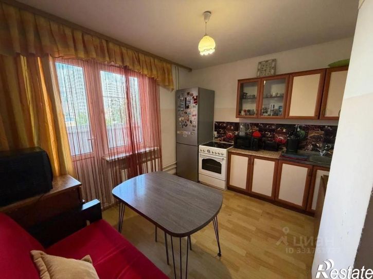 2-комн квартира ул им. Байбакова Н.К., 6,  д. 6
