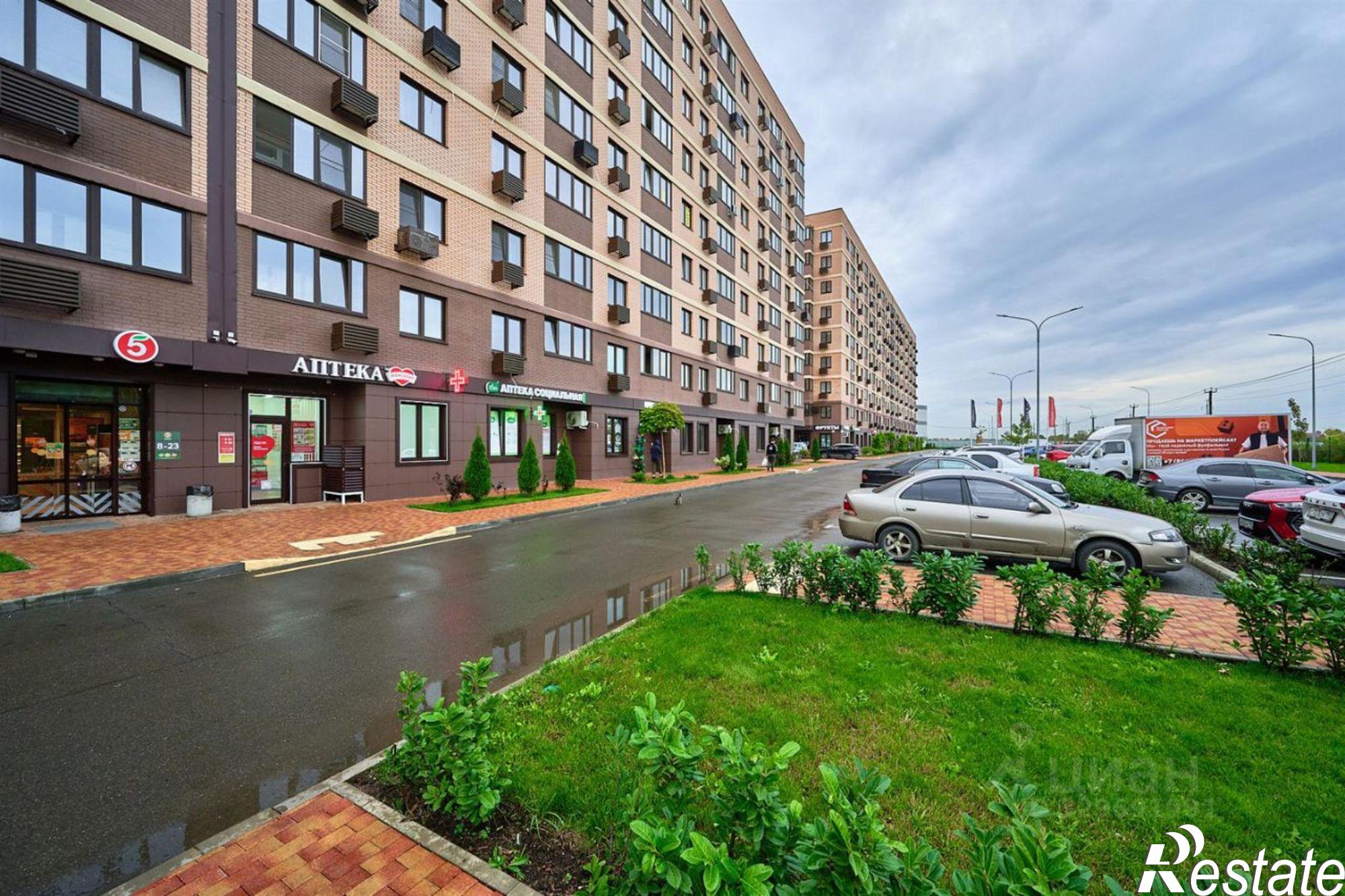 Купить торговое помещение за 26 260 000 рублей на ул Скандинавская, 1 4