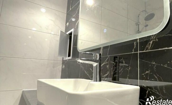 2-комн квартира ул им. Генерала Трошева Г.Н., 8,  д. 8