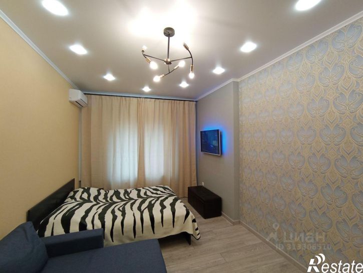 3-комн квартира ул им. Вишняковой, 1/23,  д. 1/23