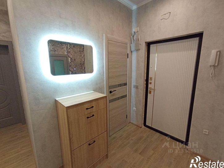 3-комн квартира ул им. Вишняковой, 1/23,  д. 1/23