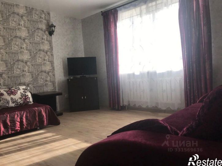 1-комн квартира ул им. Думенко, 21,  д. 21