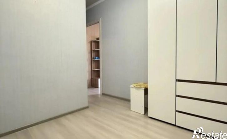 2-комн квартира пр-кт им. писателя Знаменского, 9 3,  д. 9 3,  к. 3