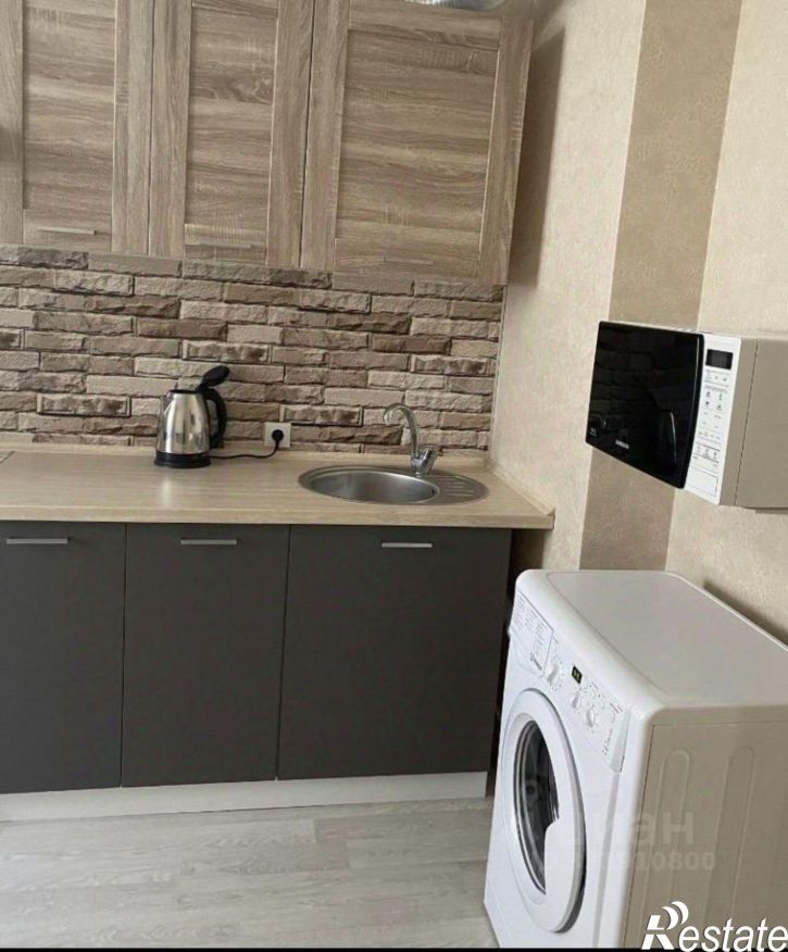 1-комн квартира ул им. Цезаря Куникова, 24 2,  д. 24 2,  к. 2