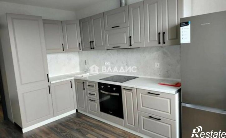 3-комн квартира ул им. Академика Лукьяненко П.П., 8,  д. 8
