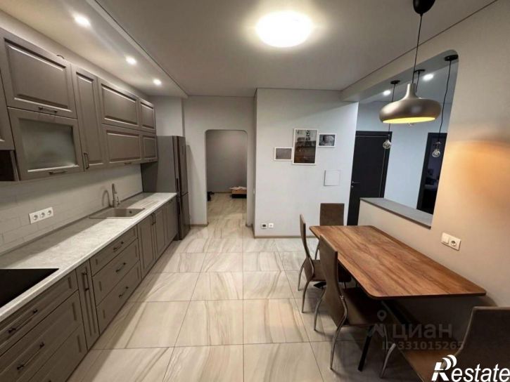 3-комн квартира ул Памяти Чернобыльцев, 1,  д. 1