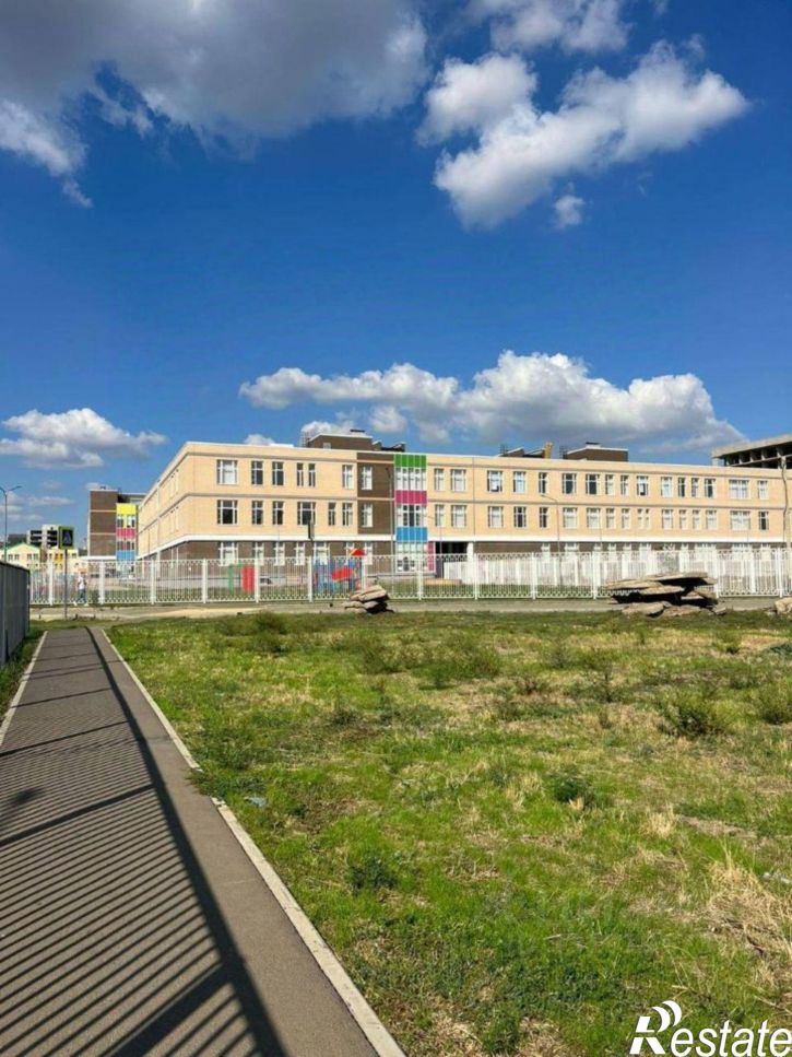 2-комн квартира ул им. генерала Корнилова, 14/1,  д. 14/1