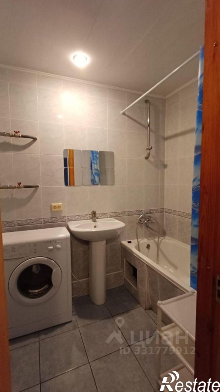 1-комн квартира пр-кт Чекистов, 28,  д. 28