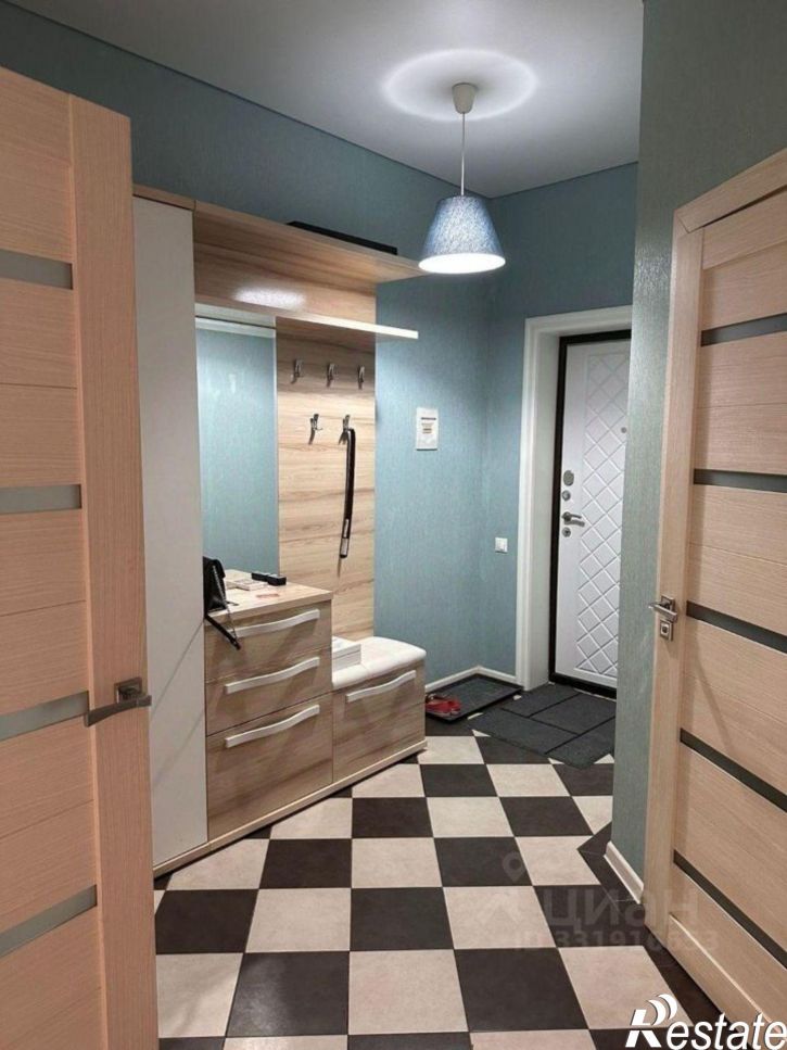 3-комн квартира ул им. Дунаевского И.И., 8,  д. 8