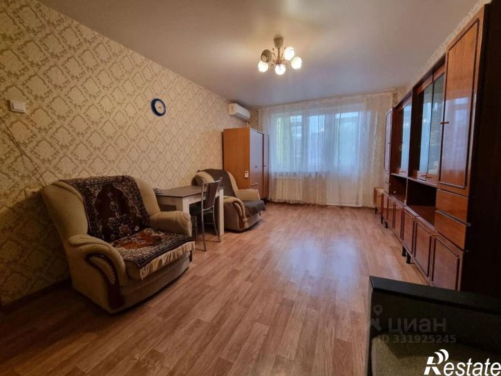 1-комн квартира ул им. 70-летия Октября, 12/1,  д. 12/1