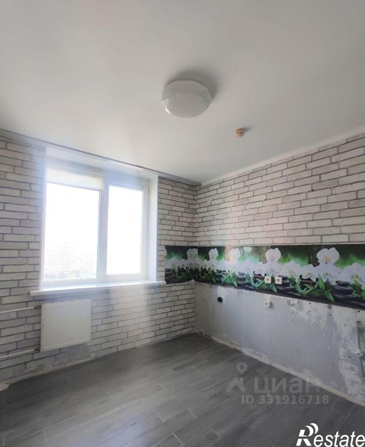 3-комн квартира ул им. Калинина, 350/8,  д. 350/8
