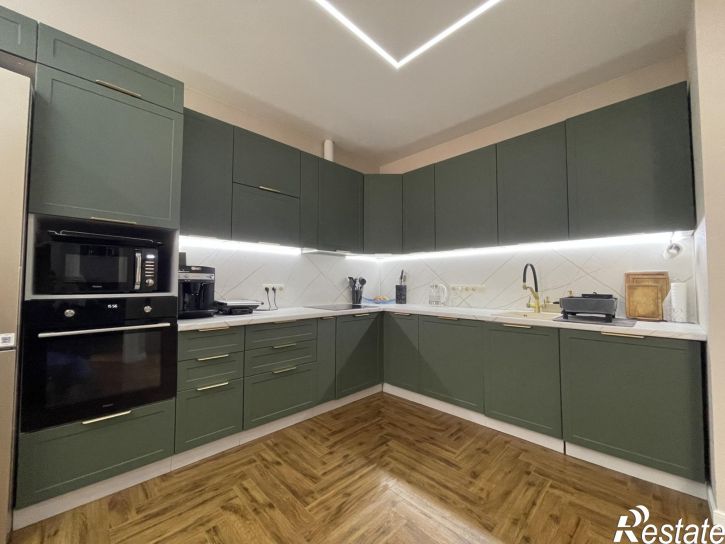 2-комн квартира улица Ивана Беличенко, 89