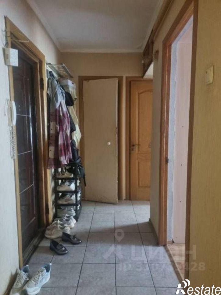 2-комн квартира ул 4-я Линия Нефтяников, 1/15,  д. 1/15