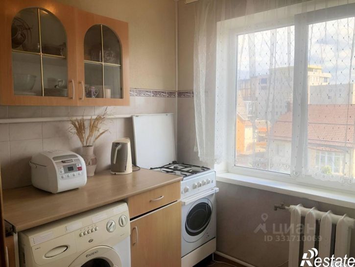 2-комн квартира ул им. Космонавта Гагарина, 240,  д. 240